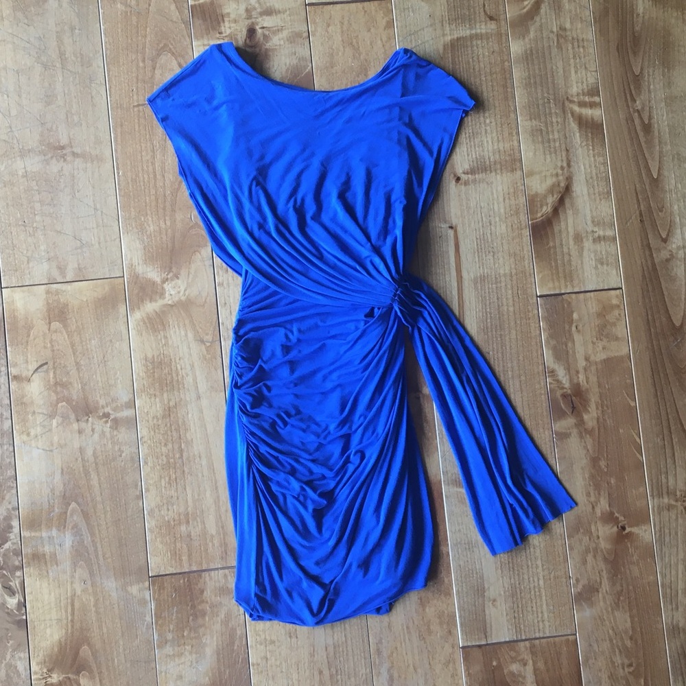 Flattering Blue Ruched Dress - Picture 4 of 5